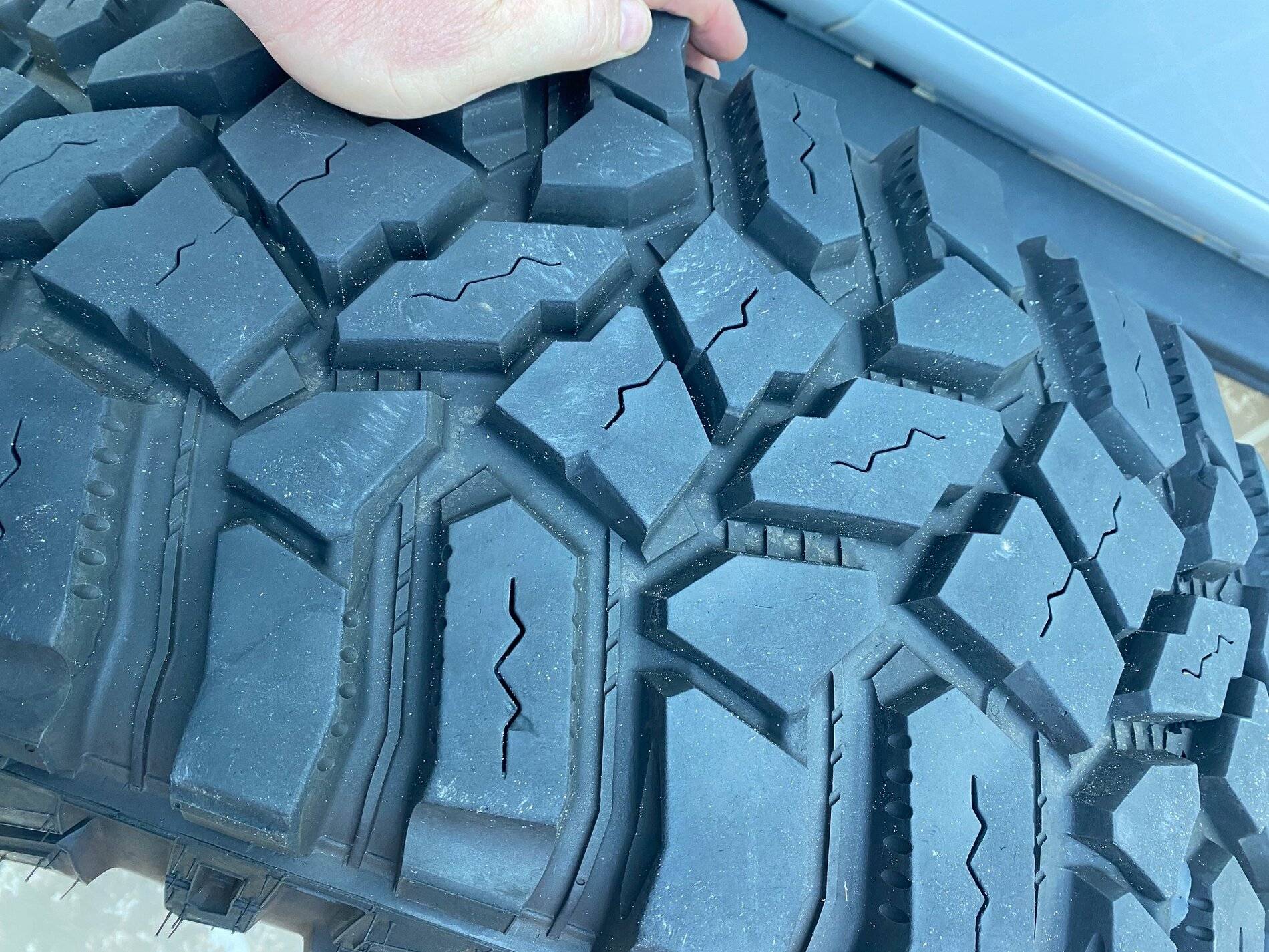 Jeep Wrangler JL Wheel and Tire package 37s wt3