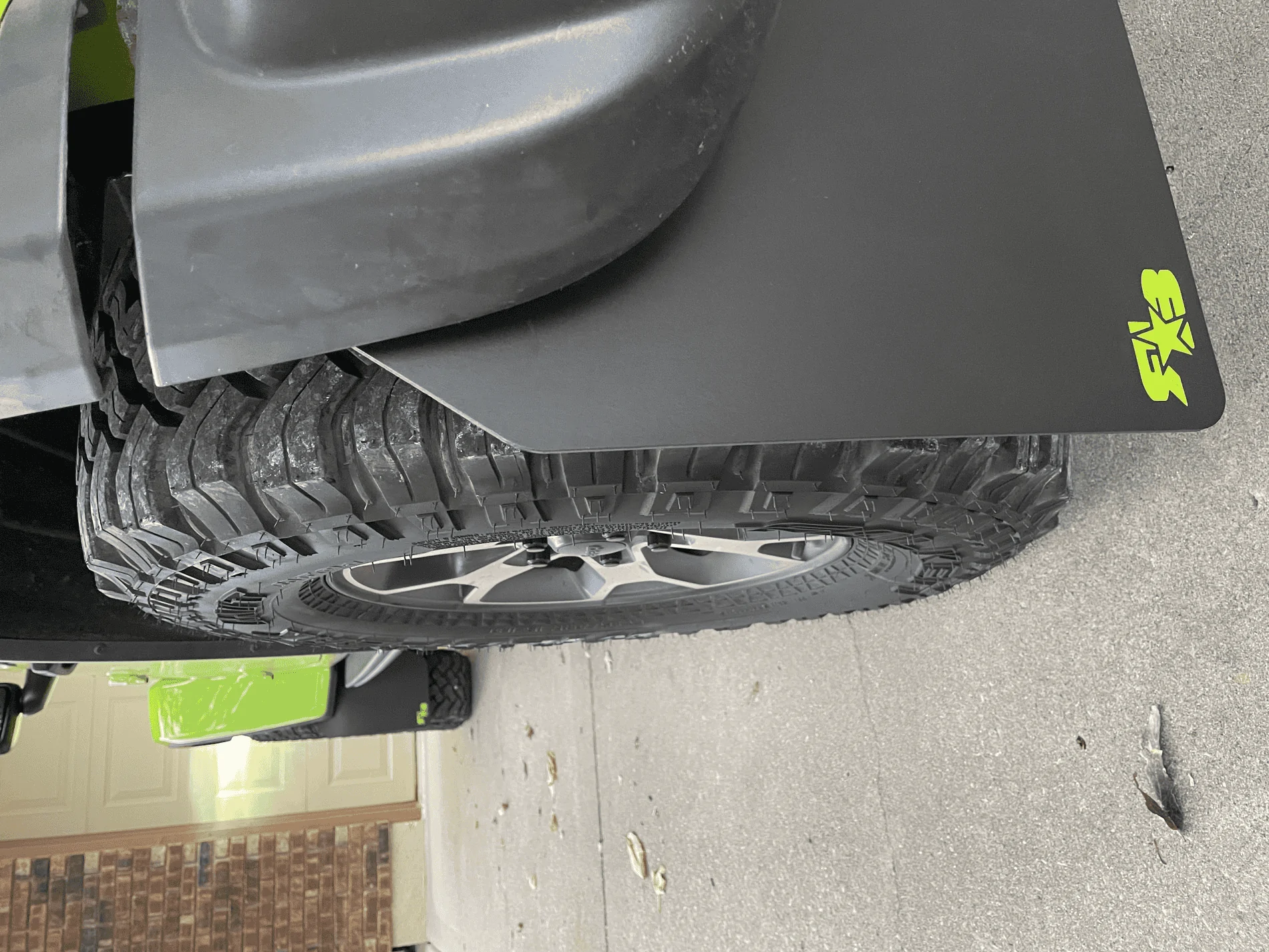 Jeep Wrangler JL MUD GUARDS tempImageR9iAxQ