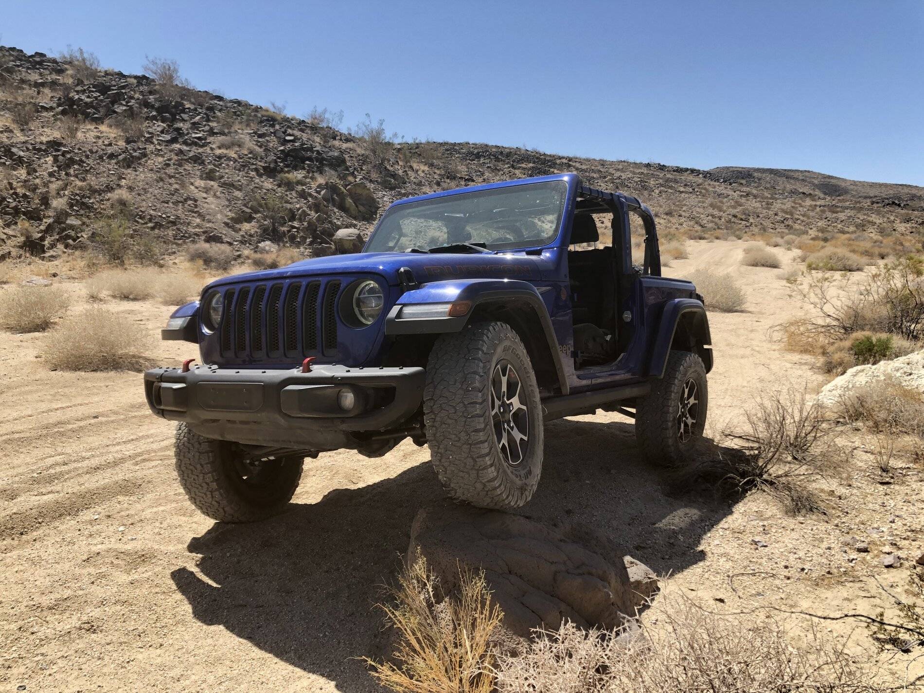 Jeep Wrangler JL Tops off 2 door pics! 12E3642A-735E-4CBF-9559-0C8011B29B52