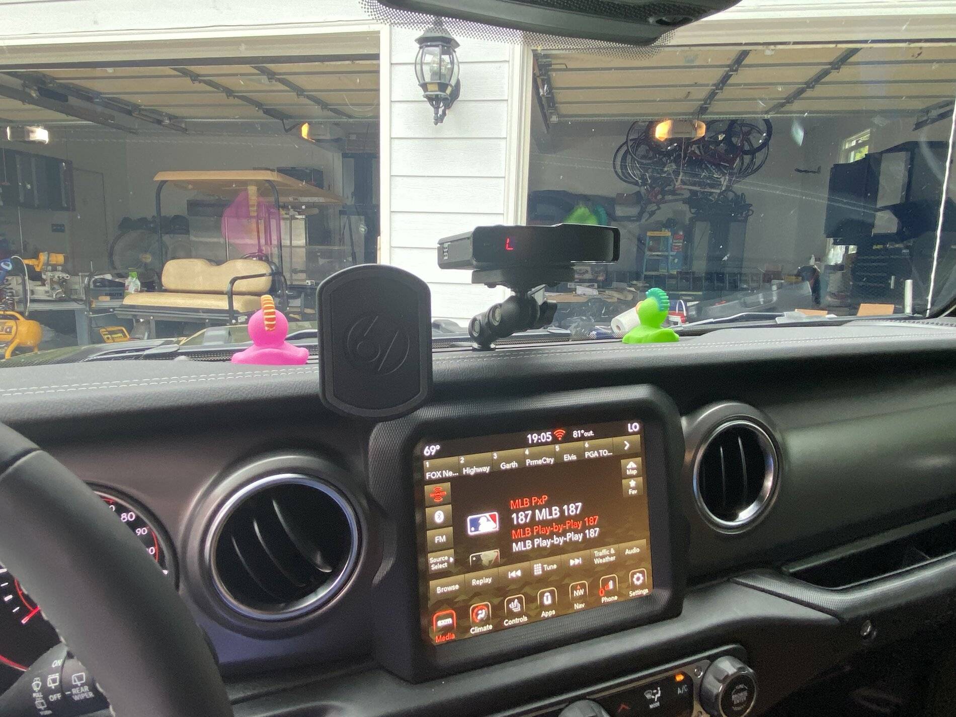 Jeep Wrangler JL Radar Detector Mount ideas? IMG_4858
