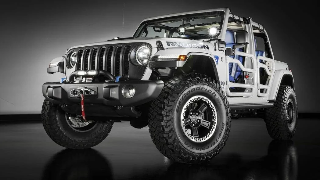 Jeep Wrangler JL 3 row JL for SEMA CN021_040MPjjji4r7958vv8lrpgmq80bpm15