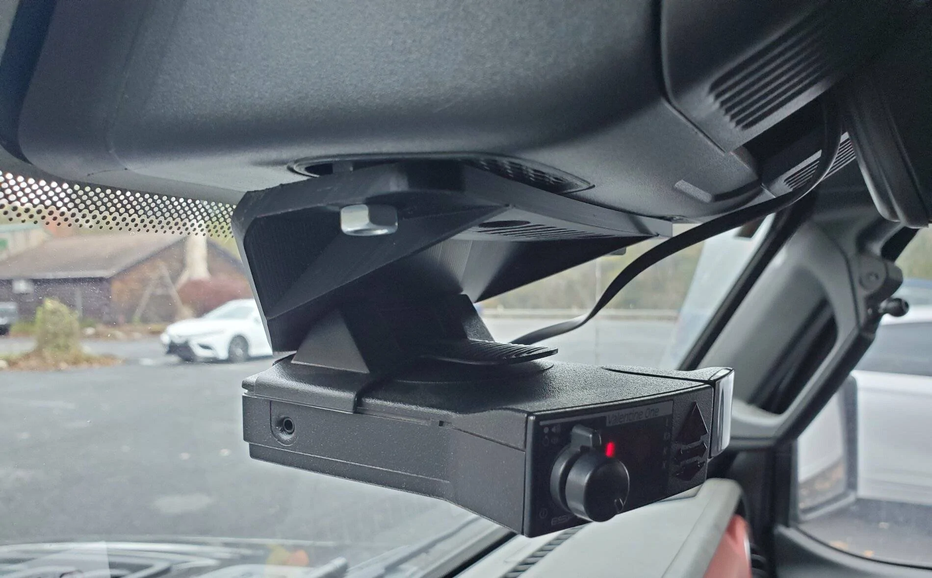 Jeep Wrangler JL Radar Detector Mount ideas? 20211029_104312
