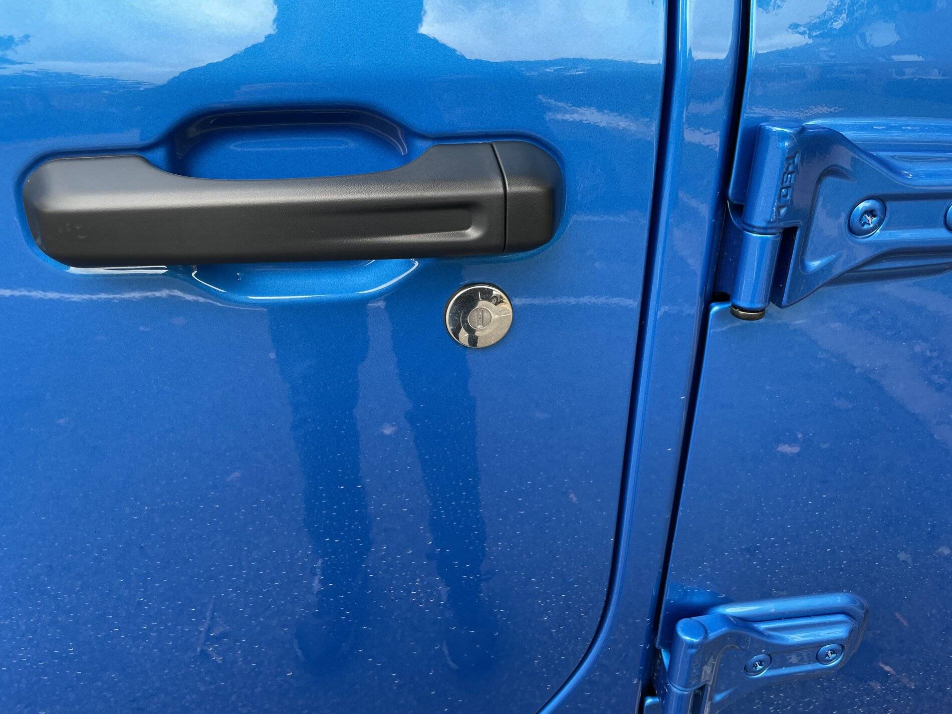 Jeep Wrangler JL ? Threedom Custom Design Key Lock Caps? 11694640-3FA1-422F-84B8-13664F3339AC