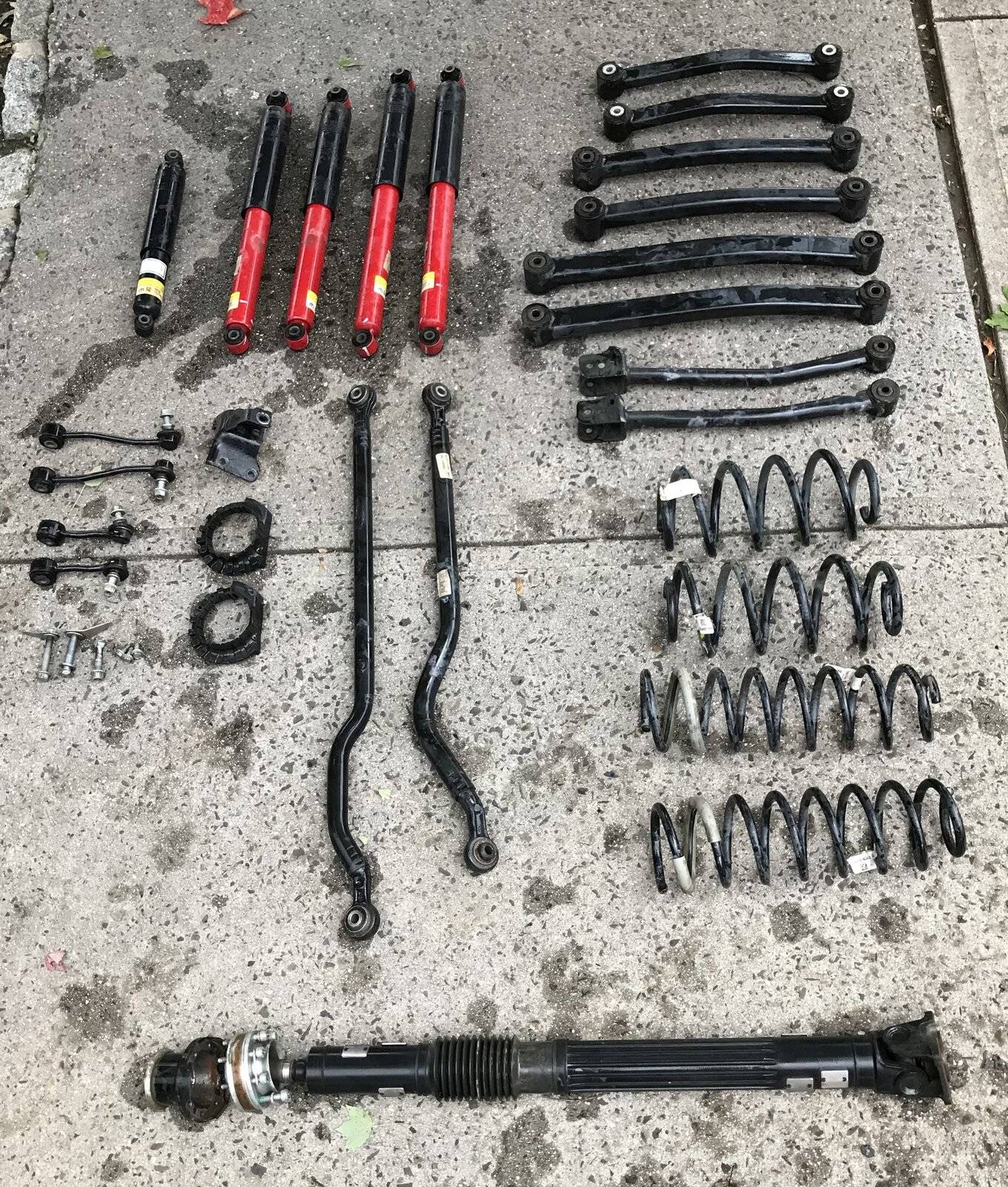Jeep Wrangler JL JLUR most complete takeoffs 0131A529-95D5-43EE-A1A9-93AB766B35F7