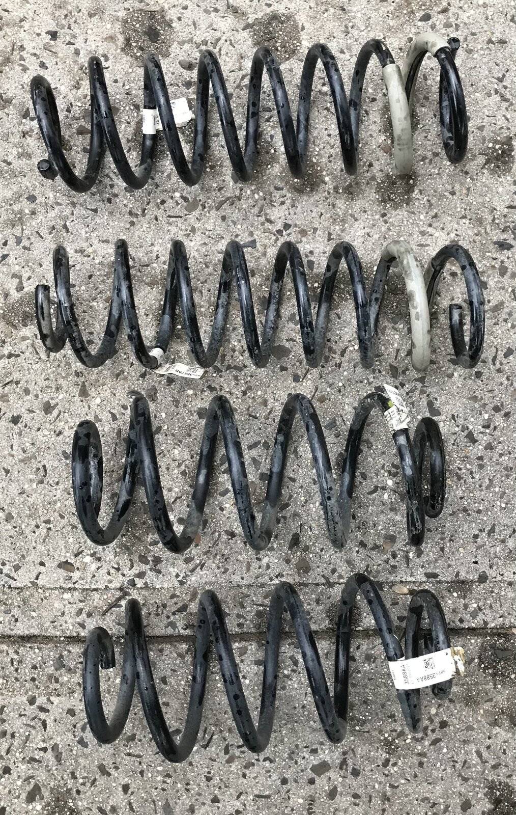 Jeep Wrangler JL JLUR most complete takeoffs 39C20791-3AA7-4839-B9F7-61A288BF0F7E