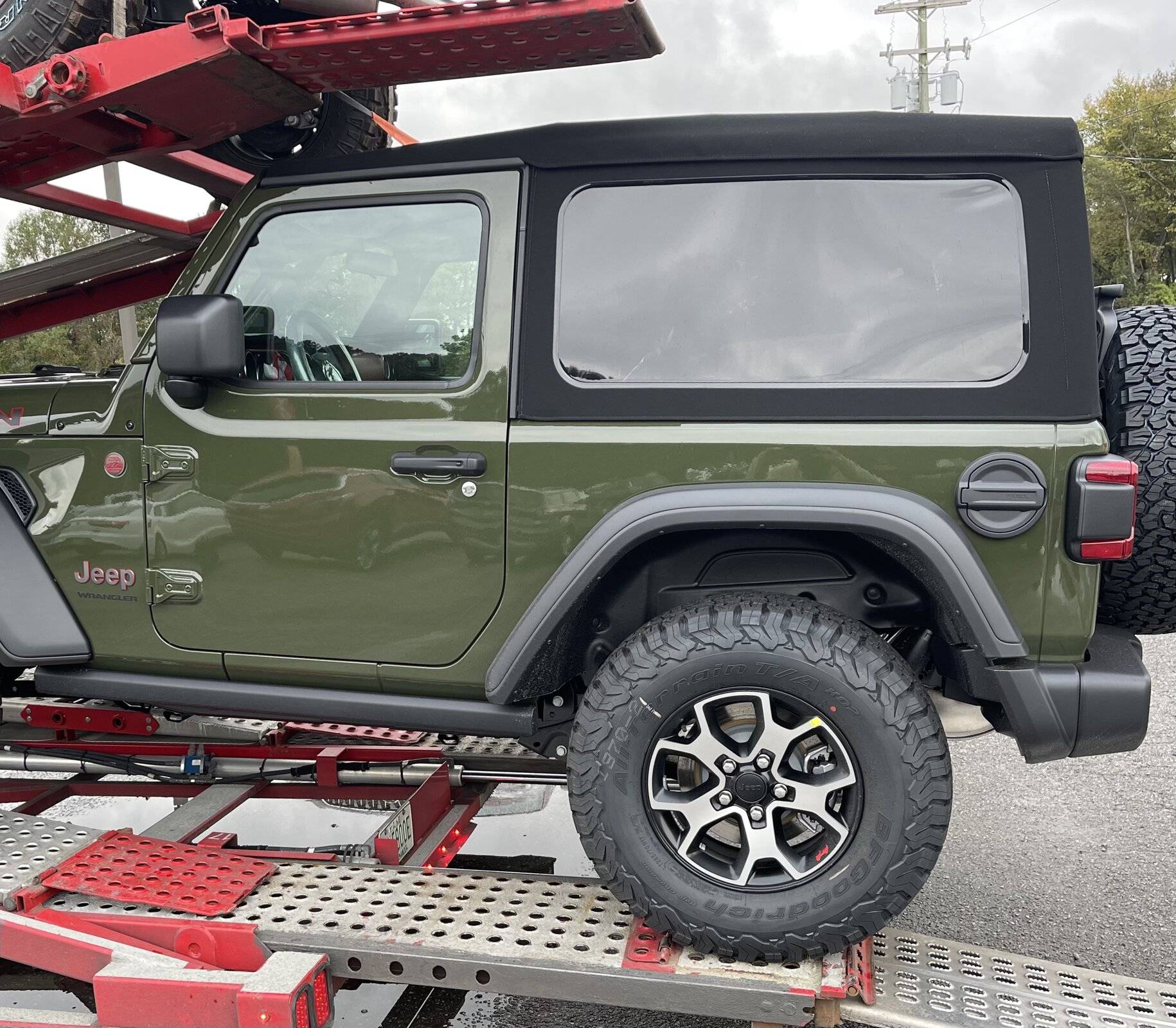 Jeep Wrangler JL Finally checking in after trading up! 5C8FD7BA-6AE3-488D-90B6-88F3F29BC526