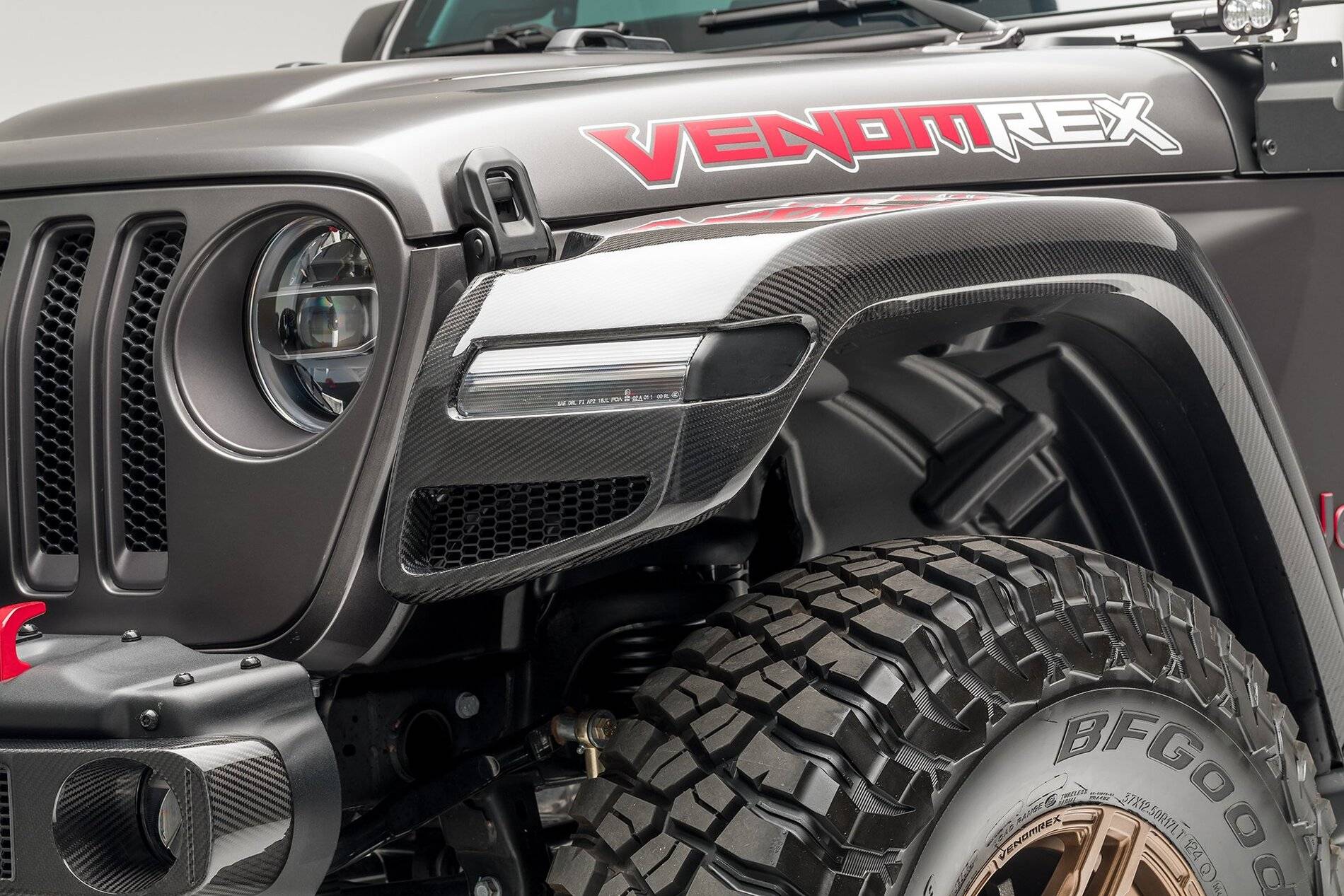 Jeep Wrangler JL When will Flat Black go away Left_Front_Fender_Flare_2048x