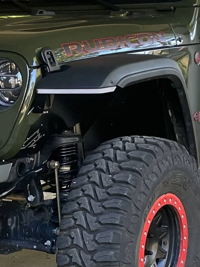 Jeep Wrangler JL The Bubba Fett build 774F6BCC-3075-4031-BCB2-A88E3A106DF6