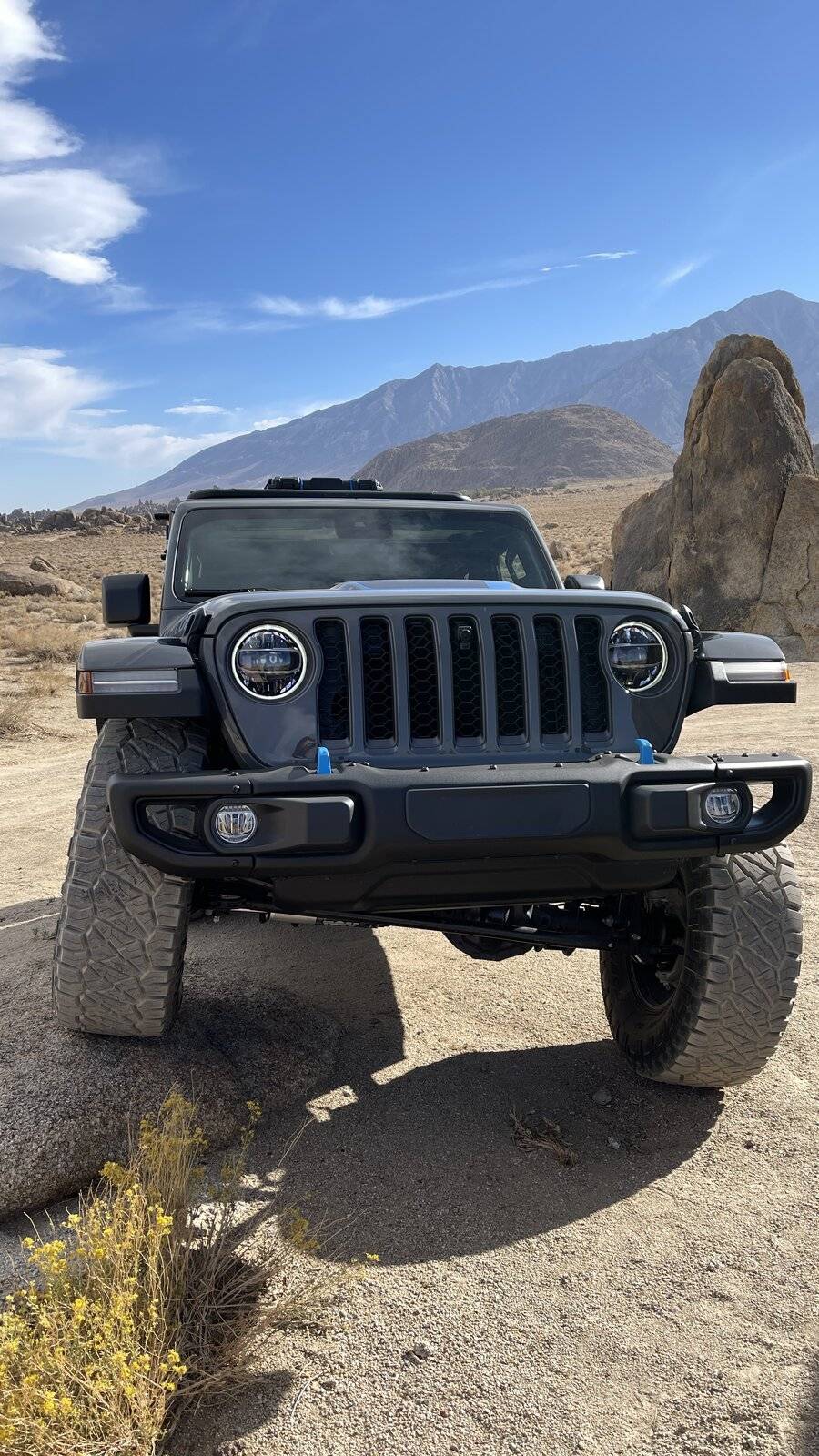 Jeep Wrangler JL Rubicon 4Xe at Eastern sierras off roading F7C2D60E-E5AE-4B55-8EA6-CF6460A9EF67