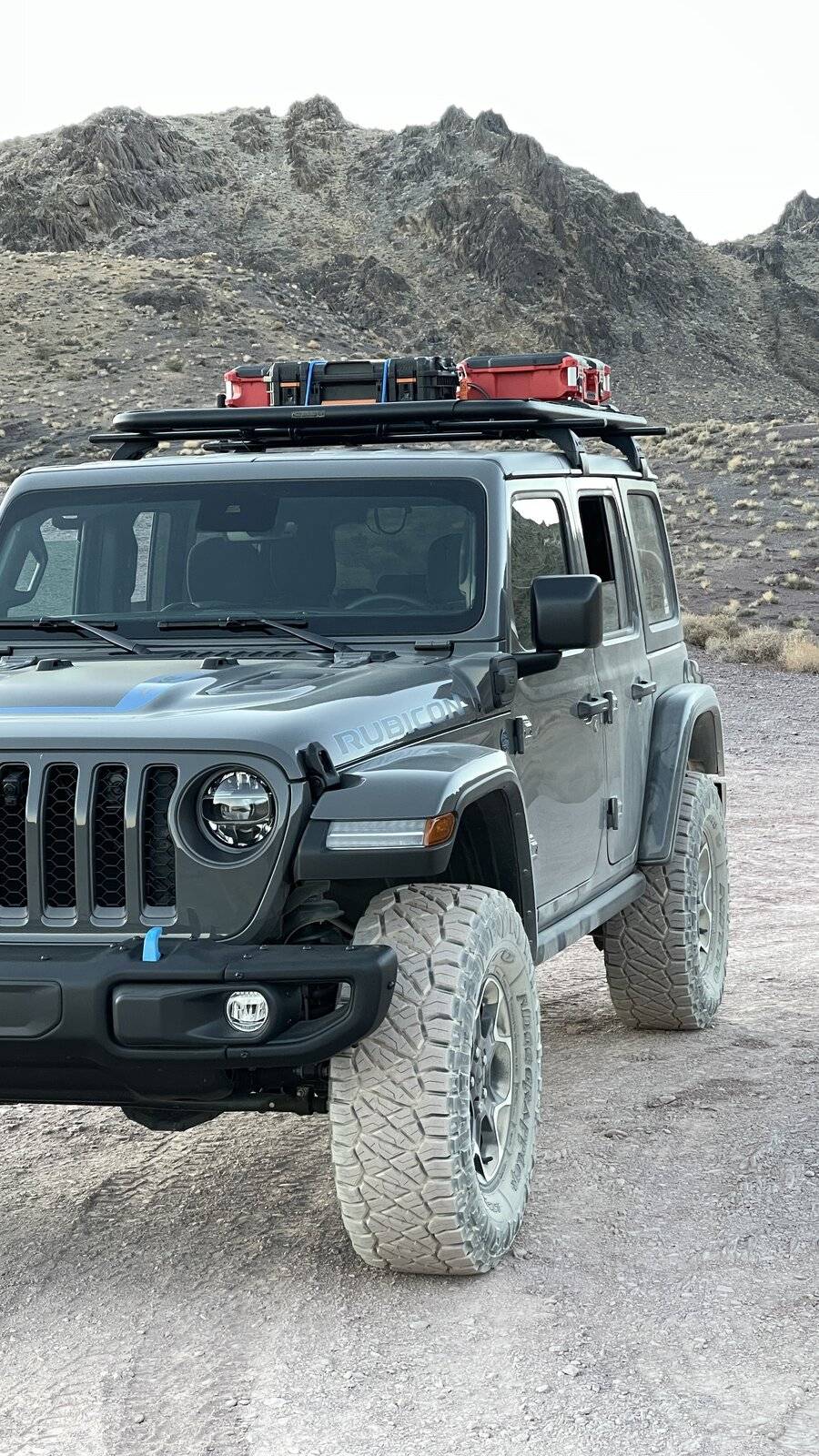 Jeep Wrangler JL Rubicon 4Xe at Eastern sierras off roading 49589B02-70B9-4BB2-B5AA-7B9023B7D84F