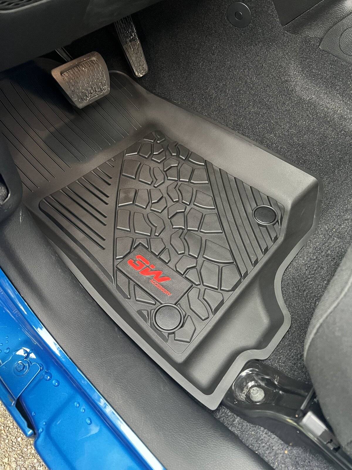 Jeep Wrangler JL 3W JLU Floor Mats 910F1680-8FC2-4763-93D2-AD6E7606D14E