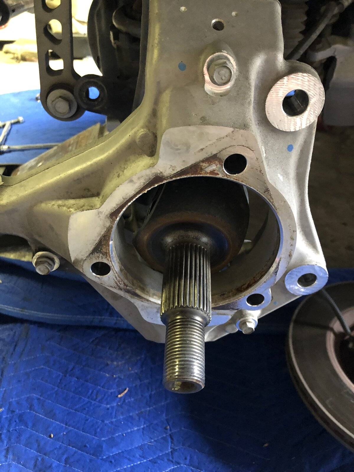 Jeep Wrangler JL JLUR front axle 73820967-4F85-4475-9FCA-ABE14D175E92