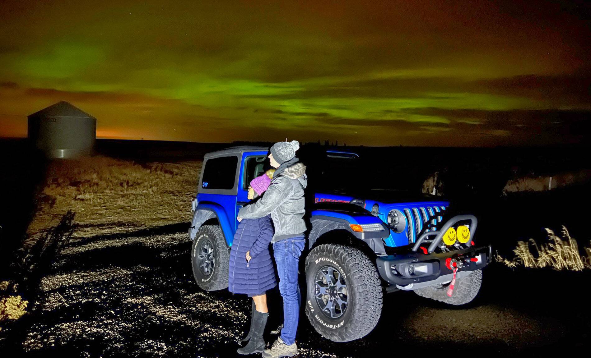 Jeep Wrangler JL Aurora chasing in the JL 6C6C1290-D45D-42F3-93C7-18618077DF80