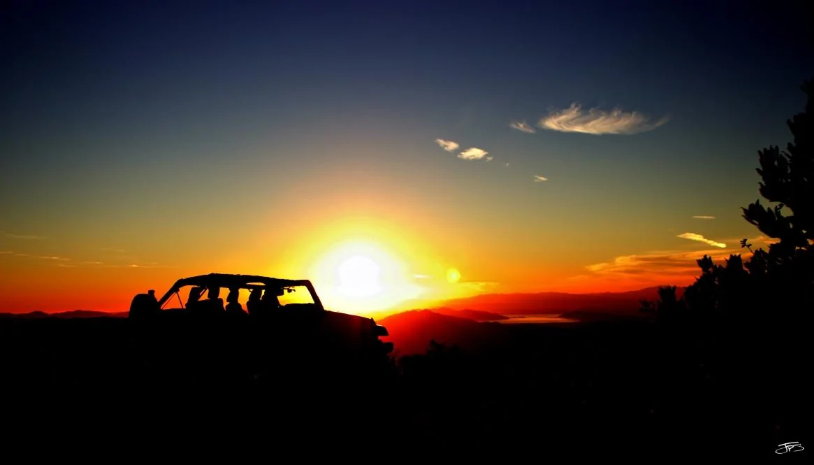 Jeep Wrangler JL Jeep humor waiting room ( ** NO POLITICS ** ) Jeep-sunset-animated-