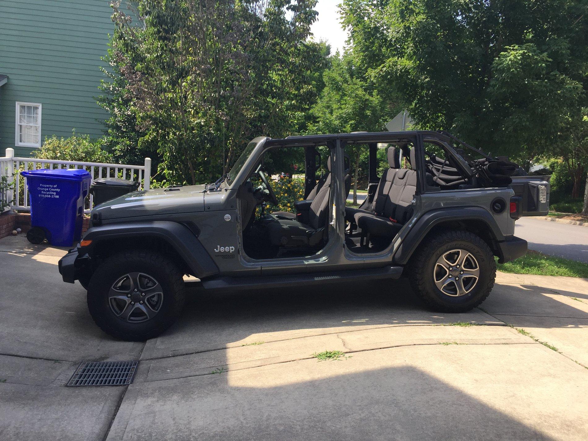 Jeep Wrangler JL Keyless Enter 'n go - 2018 JL Sport B1095407-6D66-4CFE-BB00-4BD55ED7498F
