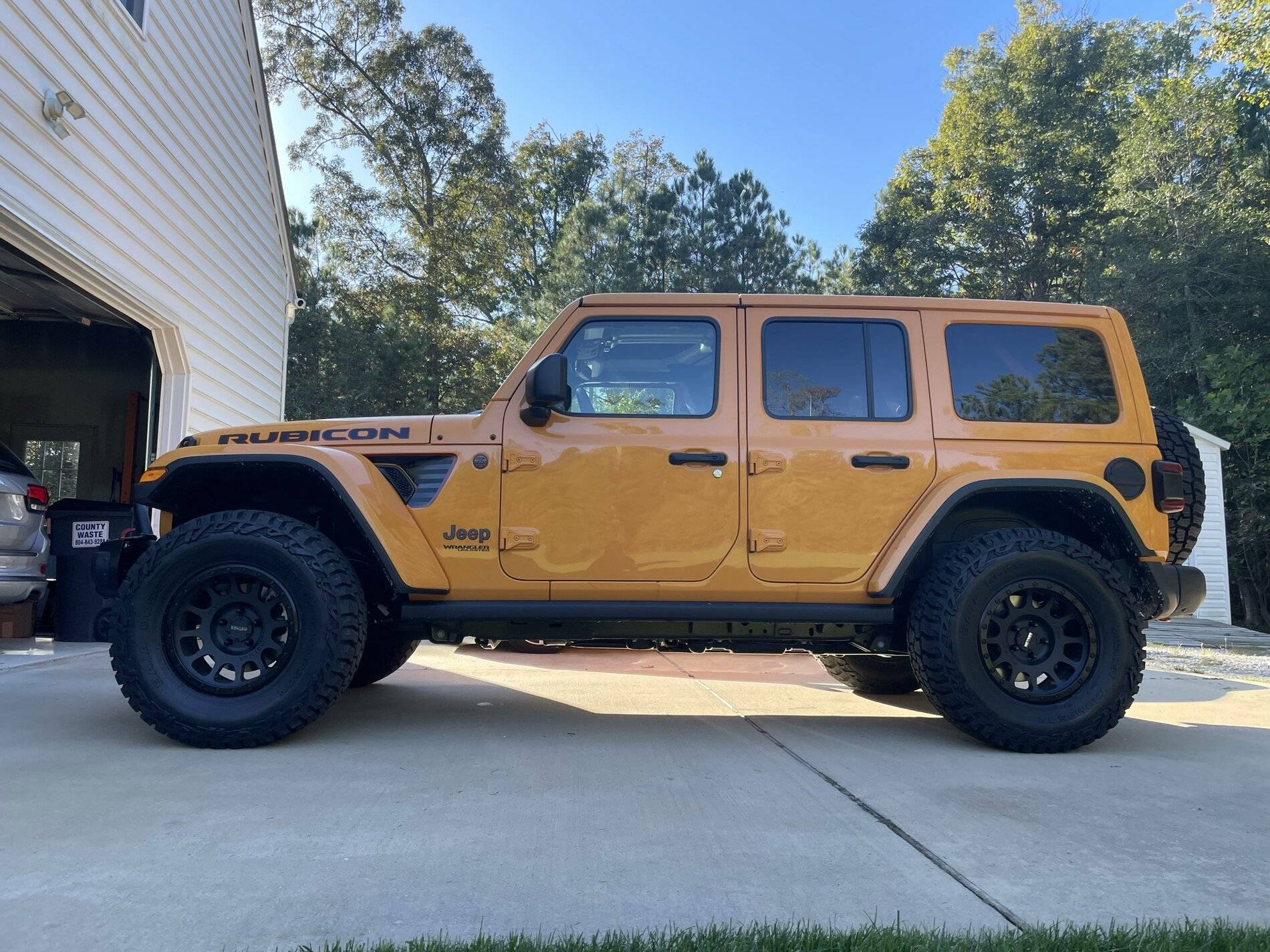 Jeep Wrangler JL JL Rubicon on Method Wheels...let's see em! A959443A-2AA2-40D0-BD3D-072F63284EDC