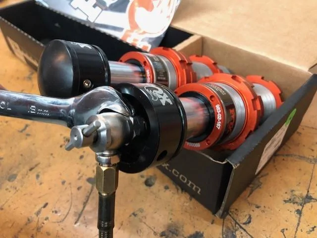 Jeep Wrangler JL CO Ketchup Build Nitrogen fill