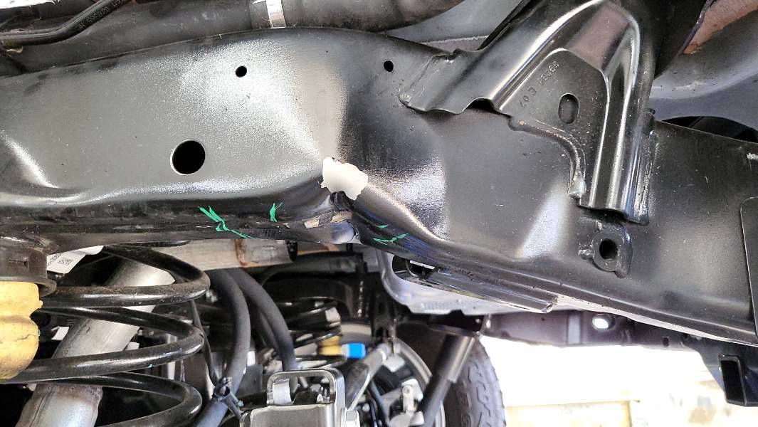 Jeep Wrangler JL Got rearended V2 LR FRAME DMG