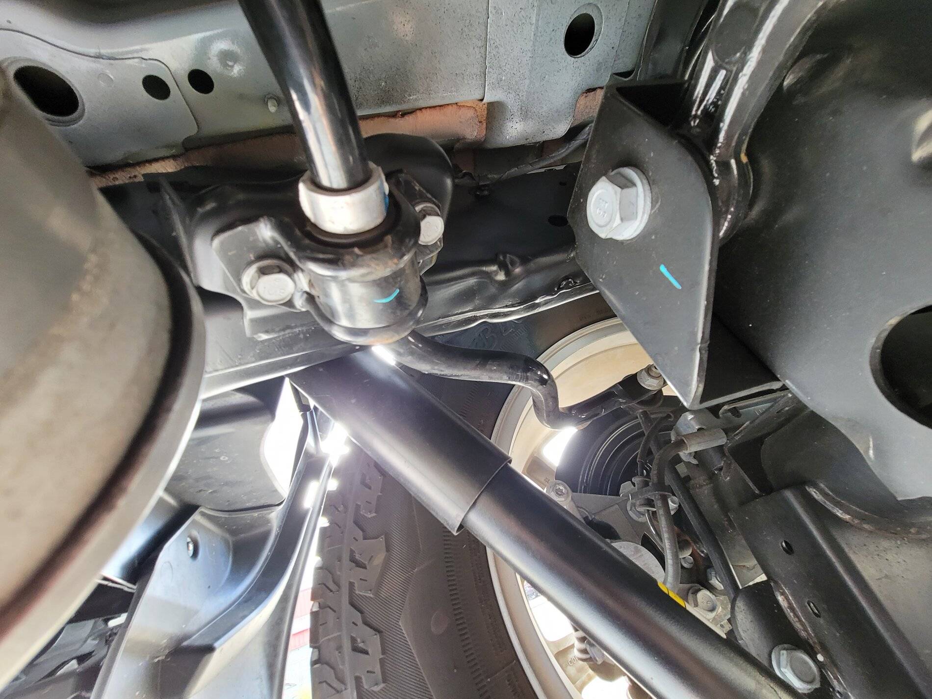 Jeep Wrangler JL Got rearended 20211011_101122 - Left Rail 1