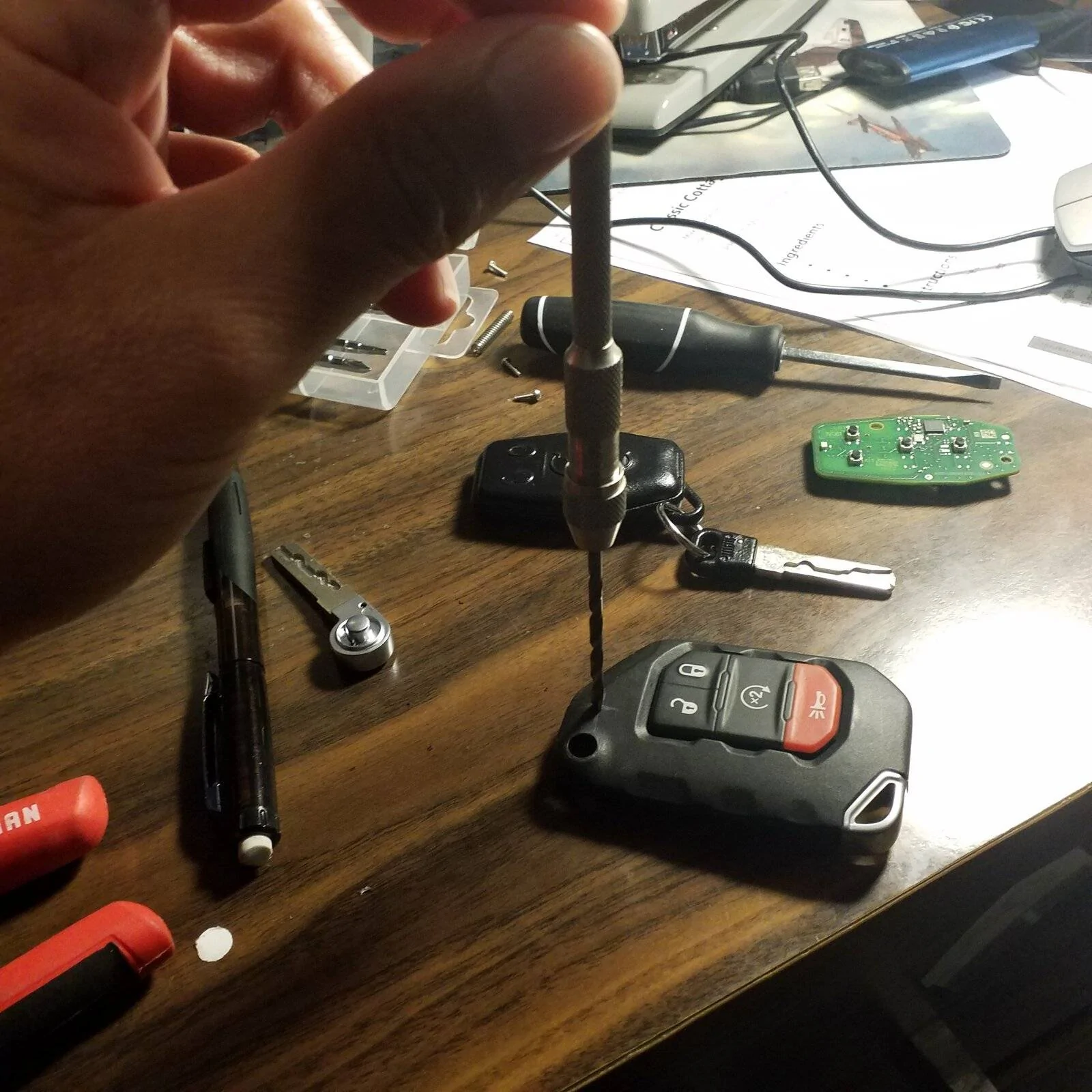 Jeep Wrangler JL Surfing - what to do with key 20211110_121538