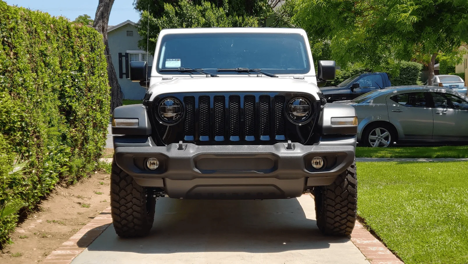 Jeep Wrangler JL Different Willys front bumper designs? 1636602737069