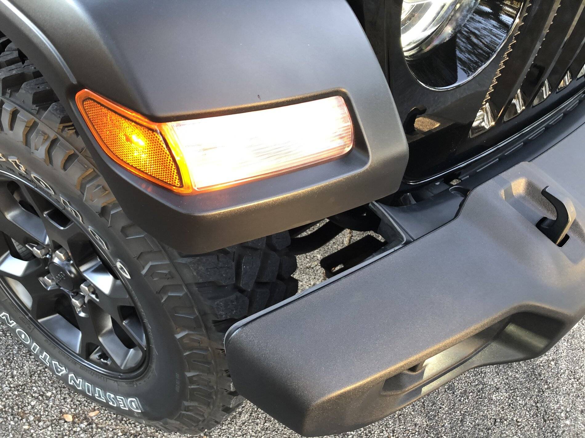 Jeep Wrangler JL Different Willys front bumper designs? BFF555CB-5643-4506-8162-ECEE1C808A26