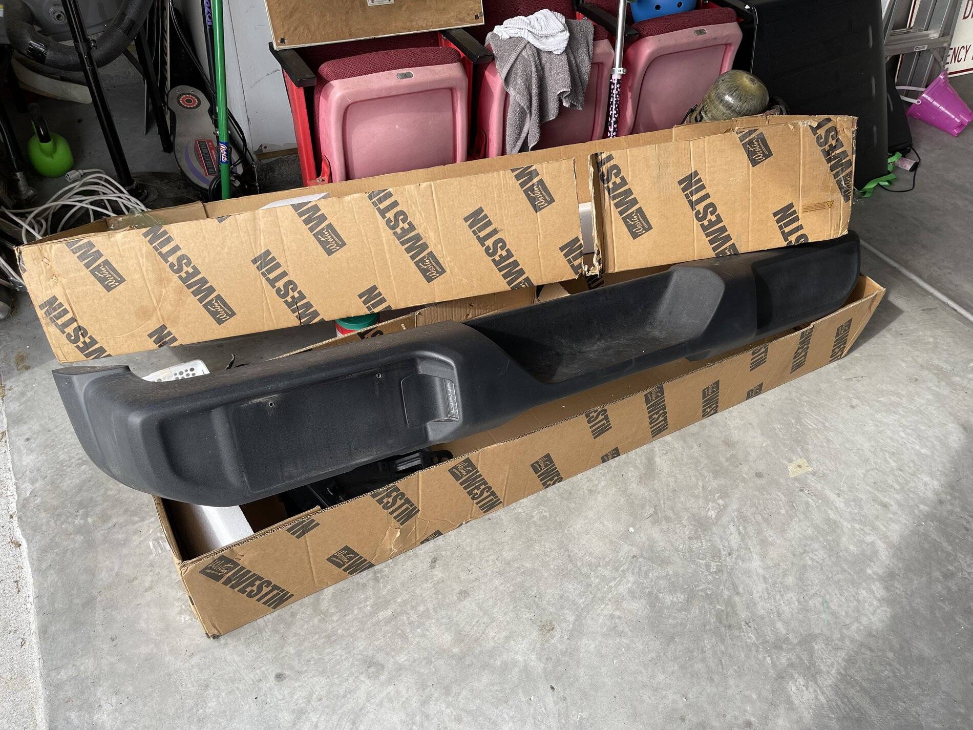 Jeep Wrangler JL Rear Plastic Bumper C6B64DD1-8C38-464D-98B7-5E50818293A3