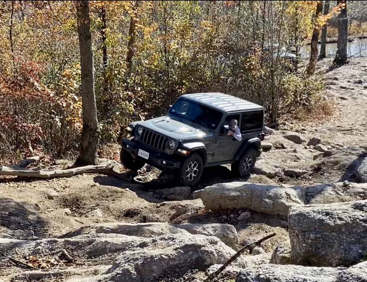 Jeep Wrangler JL JLR build 68FADB1E-98CE-436E-8A59-49C0F77DC49D