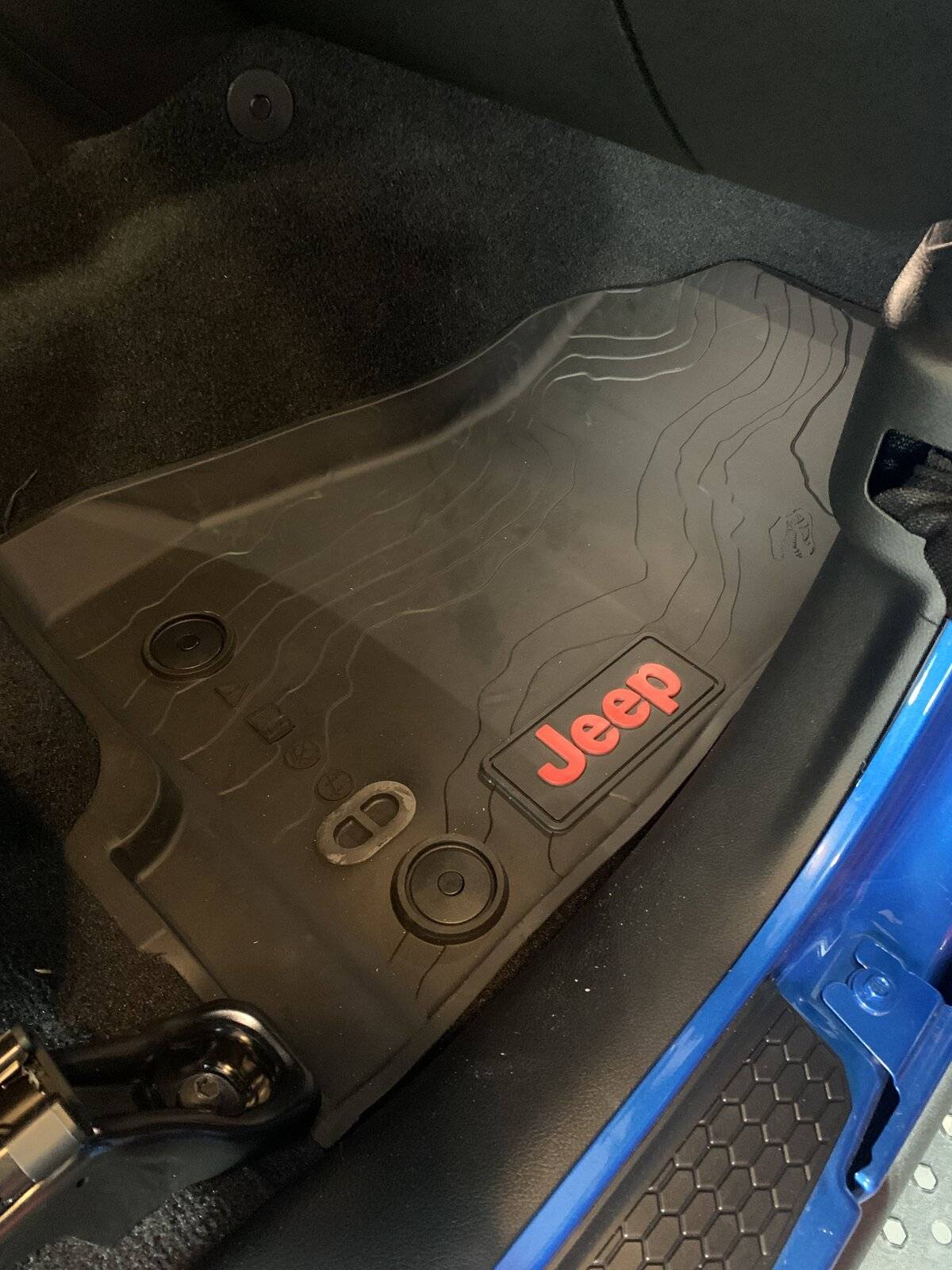 Jeep Wrangler JL Blue Kat DF63CC14-714B-426B-A10B-8C45E5867CDD