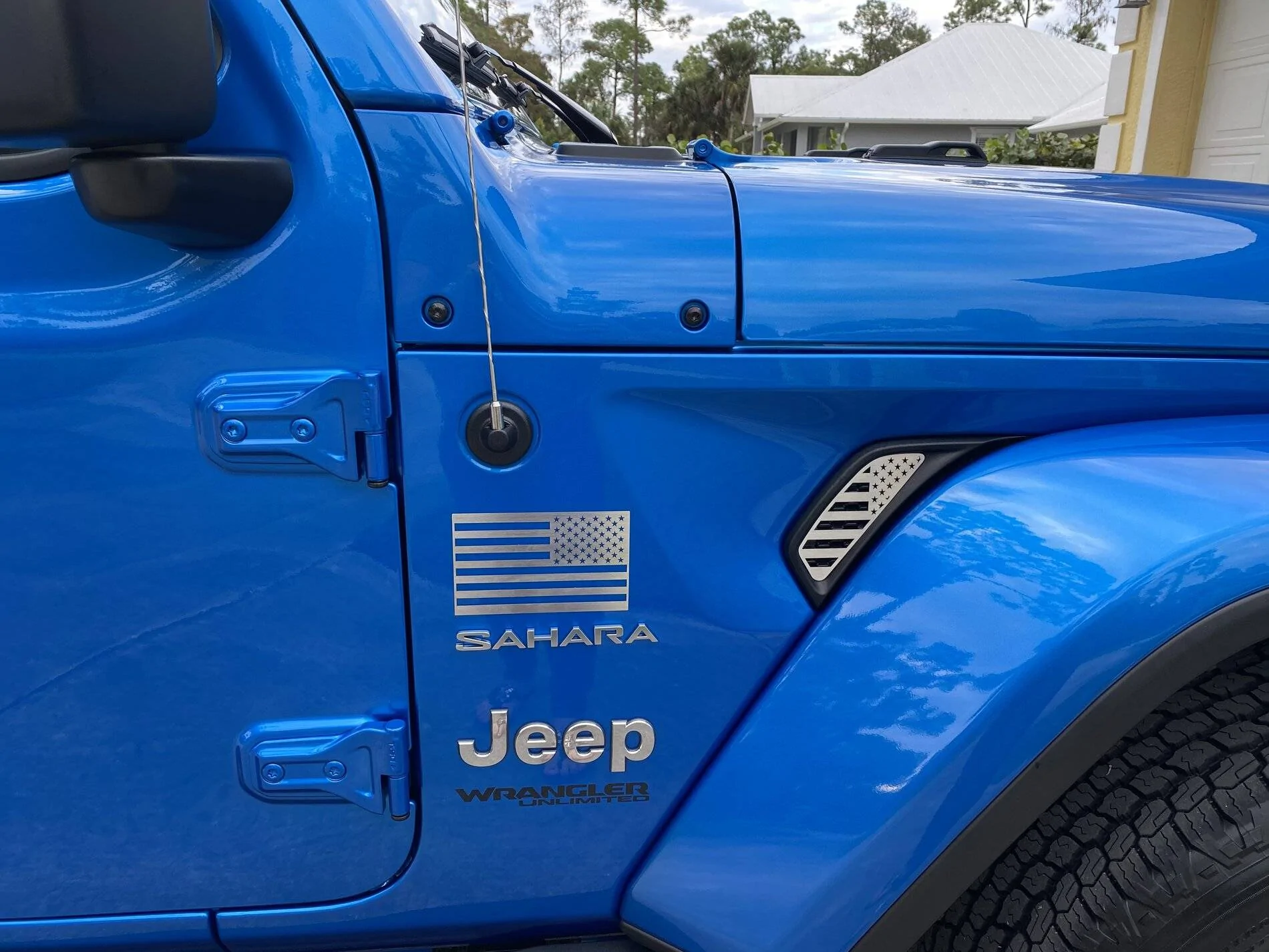 Jeep Wrangler JL Step ideas non-black. 5F3B8F11-9337-46F0-B59F-796E2782F42C