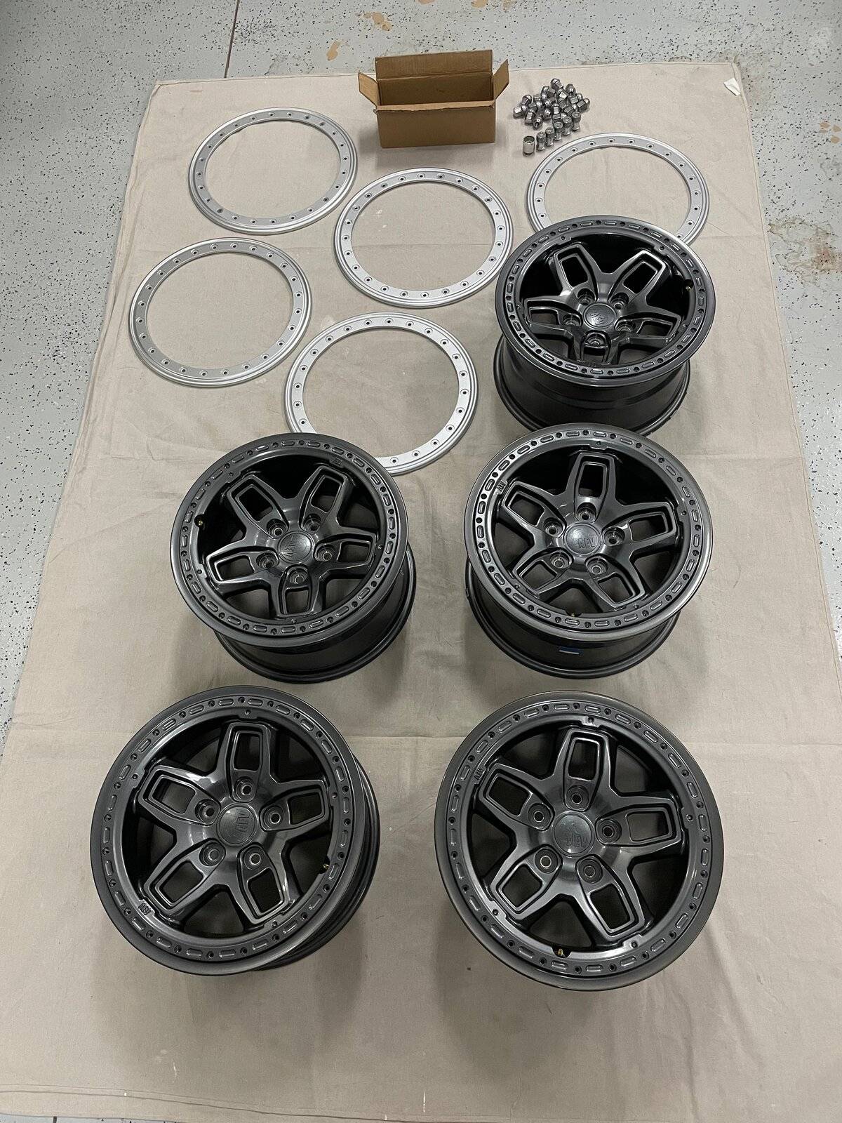 Jeep Wrangler JL (5) Five AEV Borah Wheels - Onyx with Silver Protection Rings Borah 3
