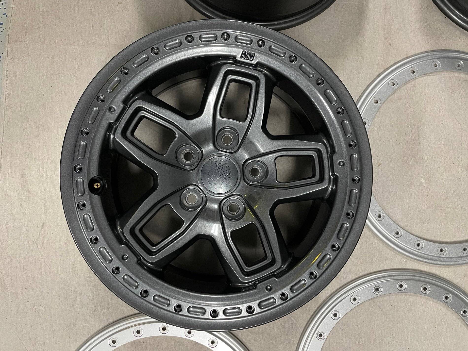 Jeep Wrangler JL (5) Five AEV Borah Wheels - Onyx with Silver Protection Rings Borah 10