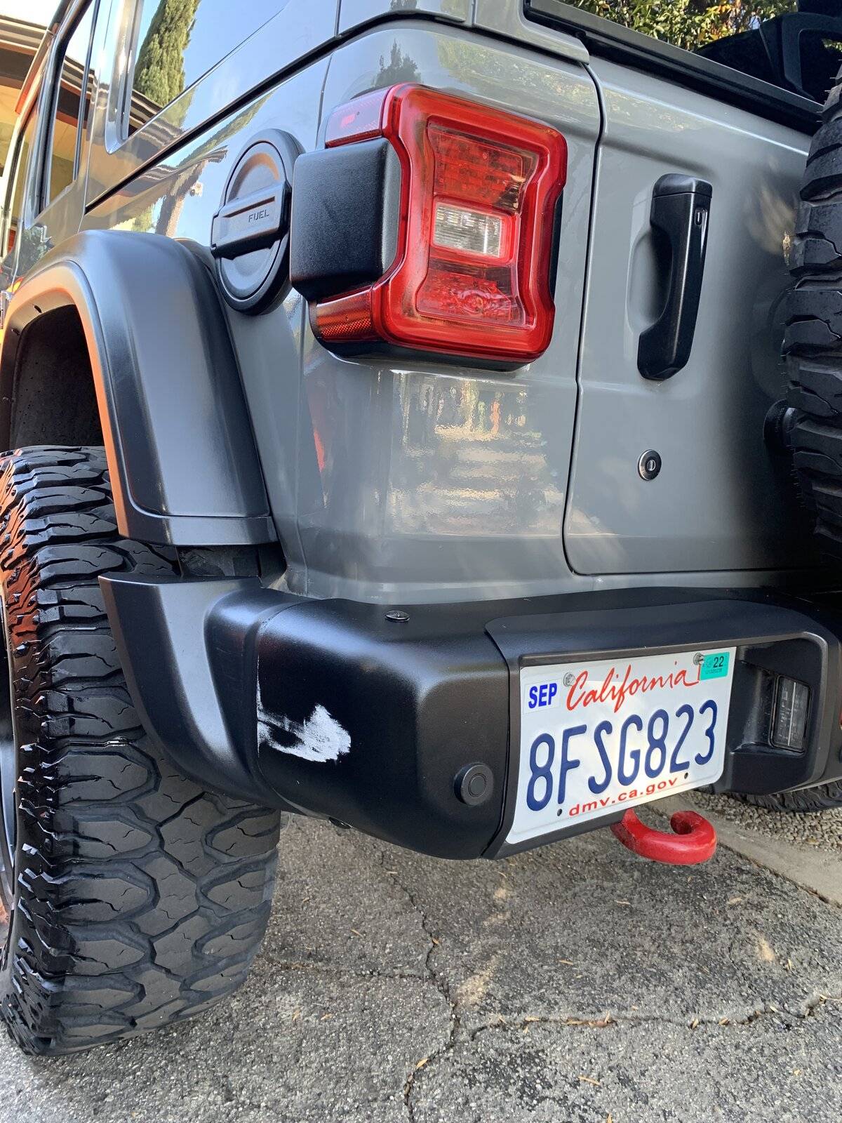 Jeep Wrangler JL Steel Bumper vs. Post 255F2170-2973-4995-995D-404B45AB6DAD