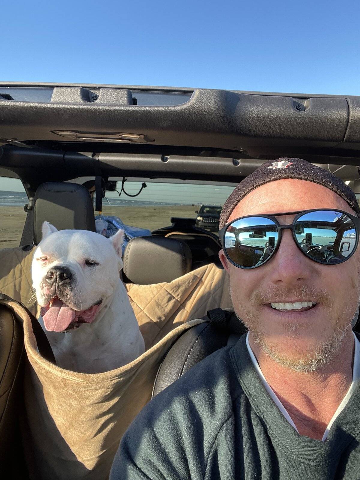 Jeep Wrangler JL Jeep Dog pics 65435493421__BE71F352-251A-457C-BEDF-B1CC8BC52D07