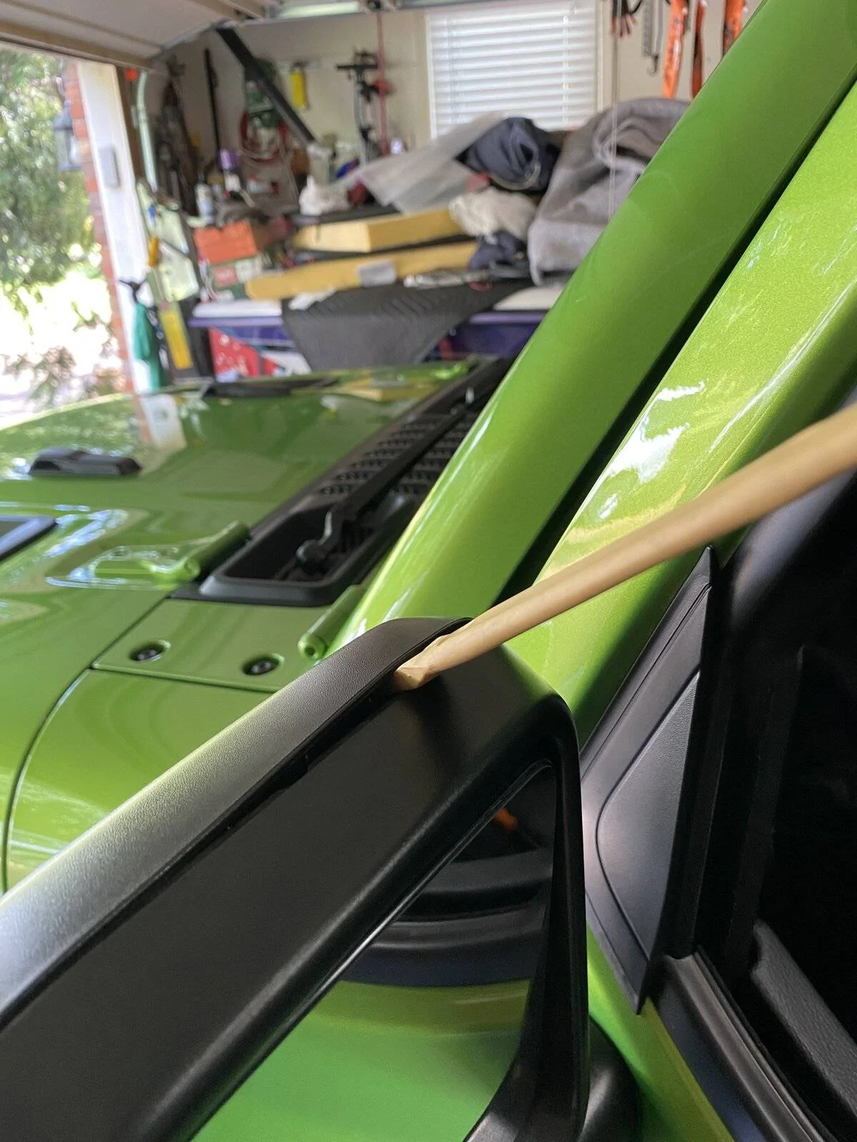 Jeep Wrangler JL Mirror rattle mirrorspread