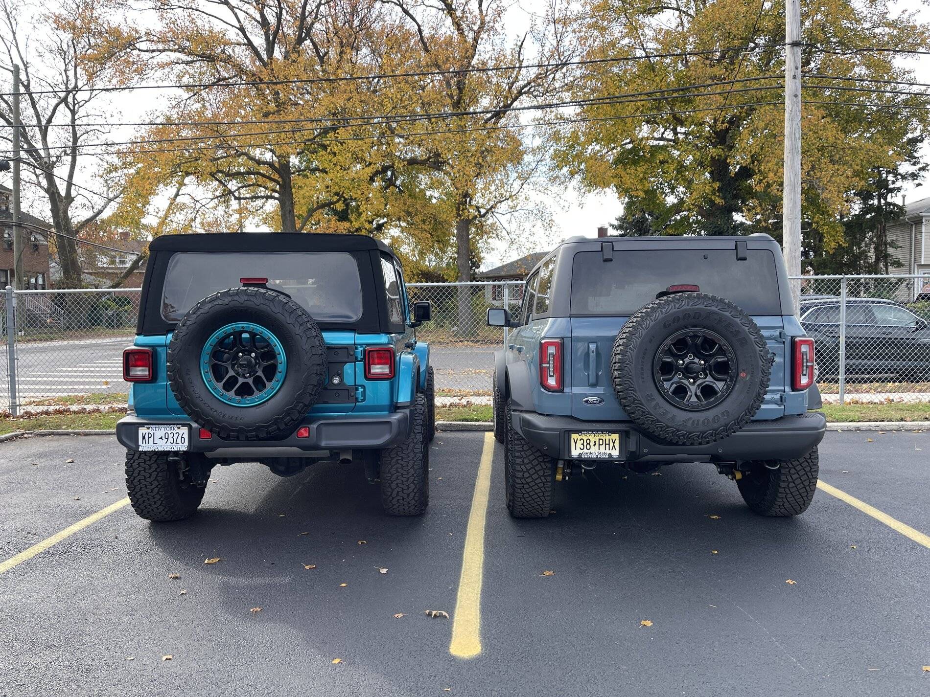 Jeep Wrangler JL Extreme Recon Willys vs Sasquatch 335E59BE-0DDB-486D-8CAD-D5D9FECE4B06