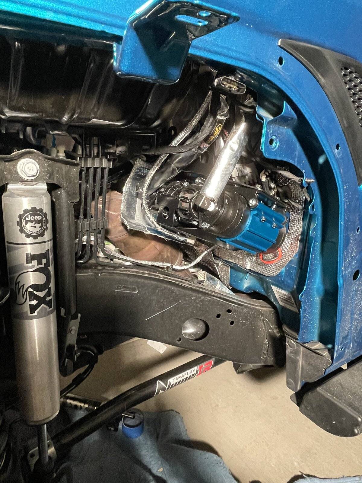 Jeep Wrangler JL Onboard Air Mounts IMG_2064