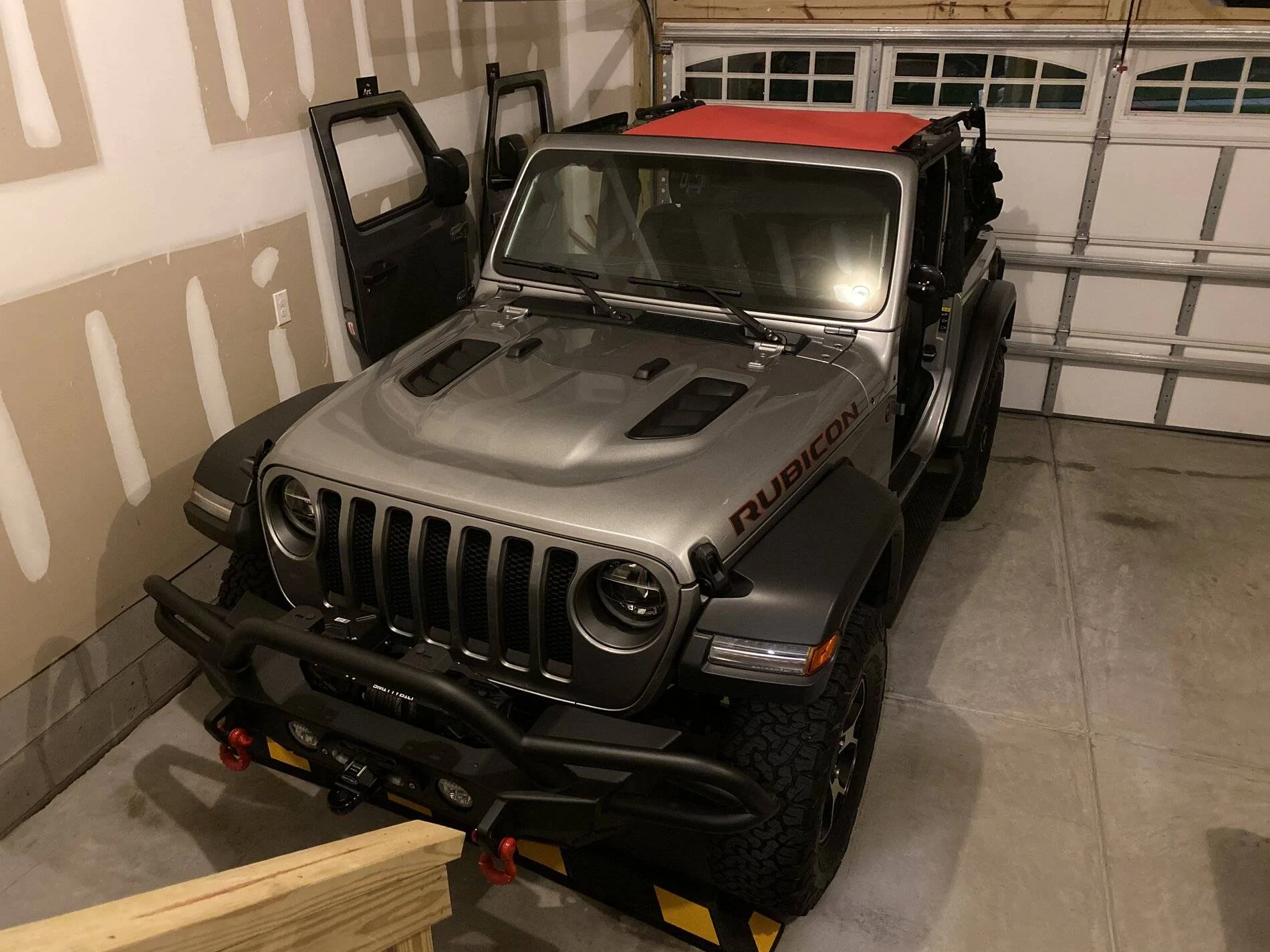 Jeep Wrangler JL JL 2 Door Red Spiderwebshade 3F86963E-4377-434B-BE0B-C5BBFDFC18CF