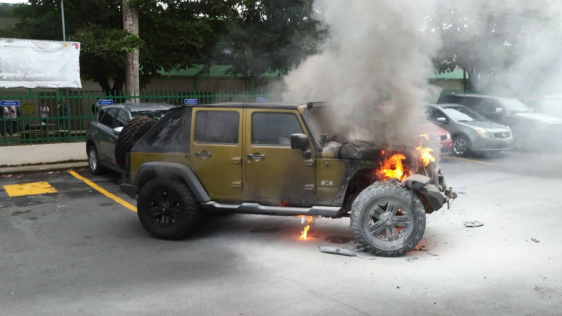 Jeep Wrangler JL Jeep Wrangler fire pit 1637613299275