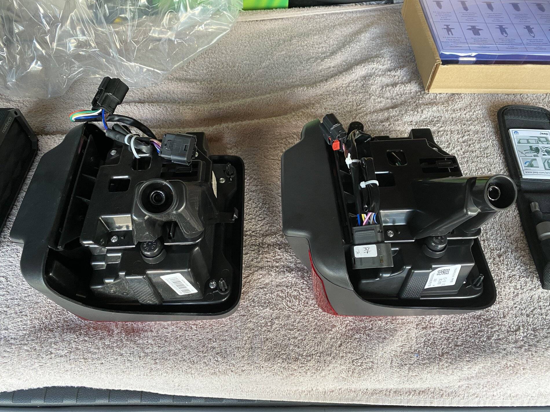 Jeep Wrangler JL Aftermarket LED Tail Lights 826B2AE9-8B71-4C9E-82E1-7CC72CFD98C7