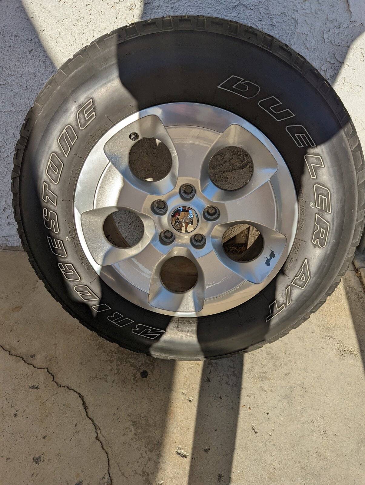 Jeep Wrangler JL JK Sahara Wheels & Tires PXL_20211113_160921906
