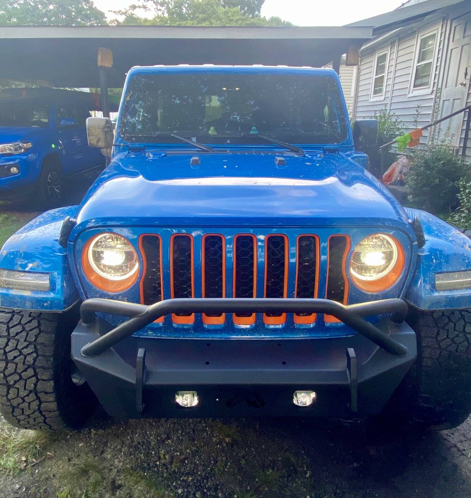 Jeep Wrangler JL Stubby front with nylon wench. 54090394-E22D-4326-AAE0-53584B1D2F84