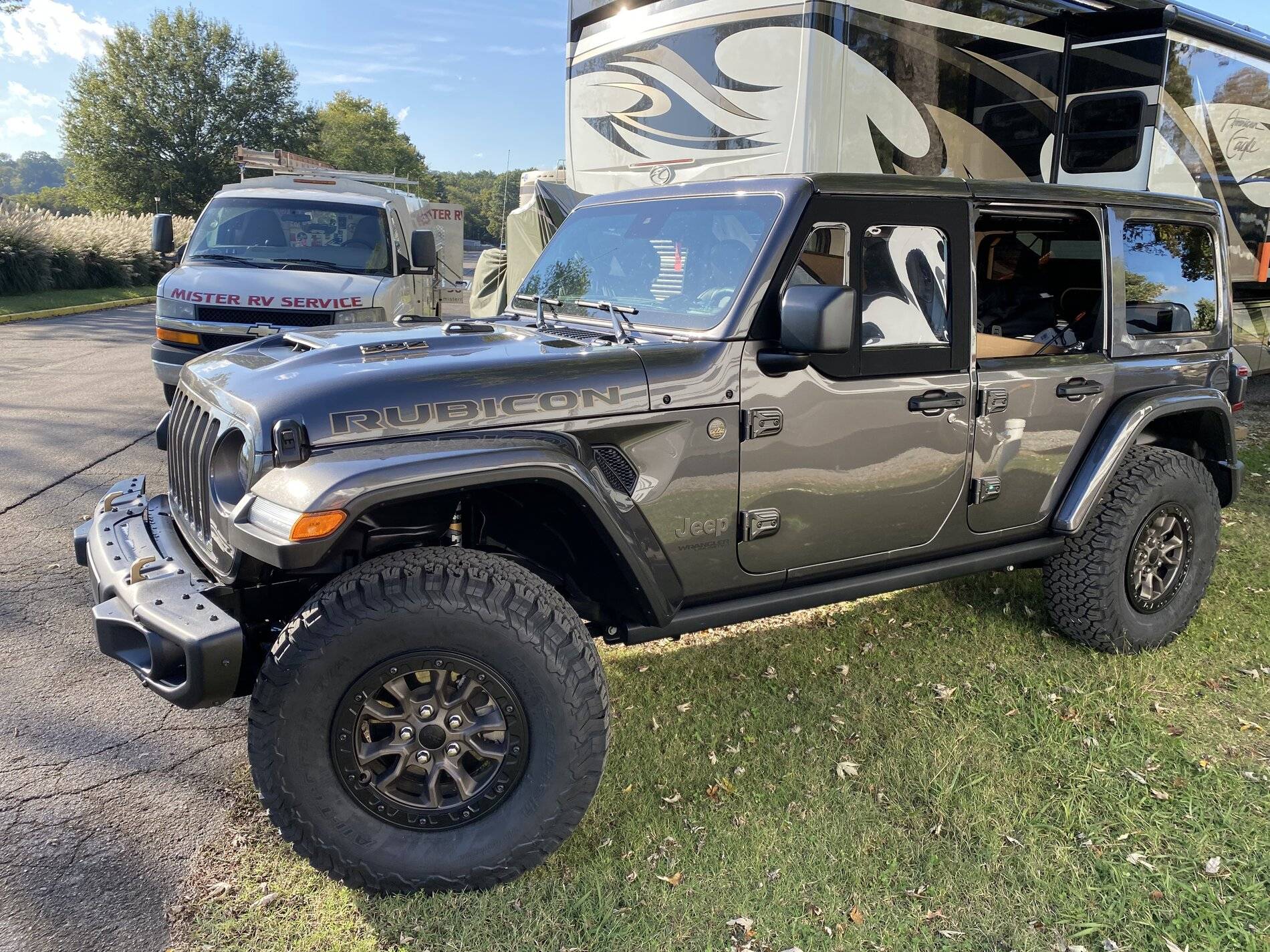 Jeep Wrangler JL Half Doors 58C9673D-9994-4D8D-B693-5EF837F7FAD0