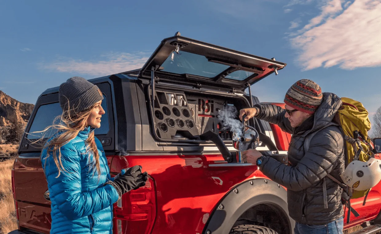 Jeep Wrangler JL Gullwing Hardtop Window with Storage / Water / Kitchen??? Screenshot 2021-12-01 at 16.09.50