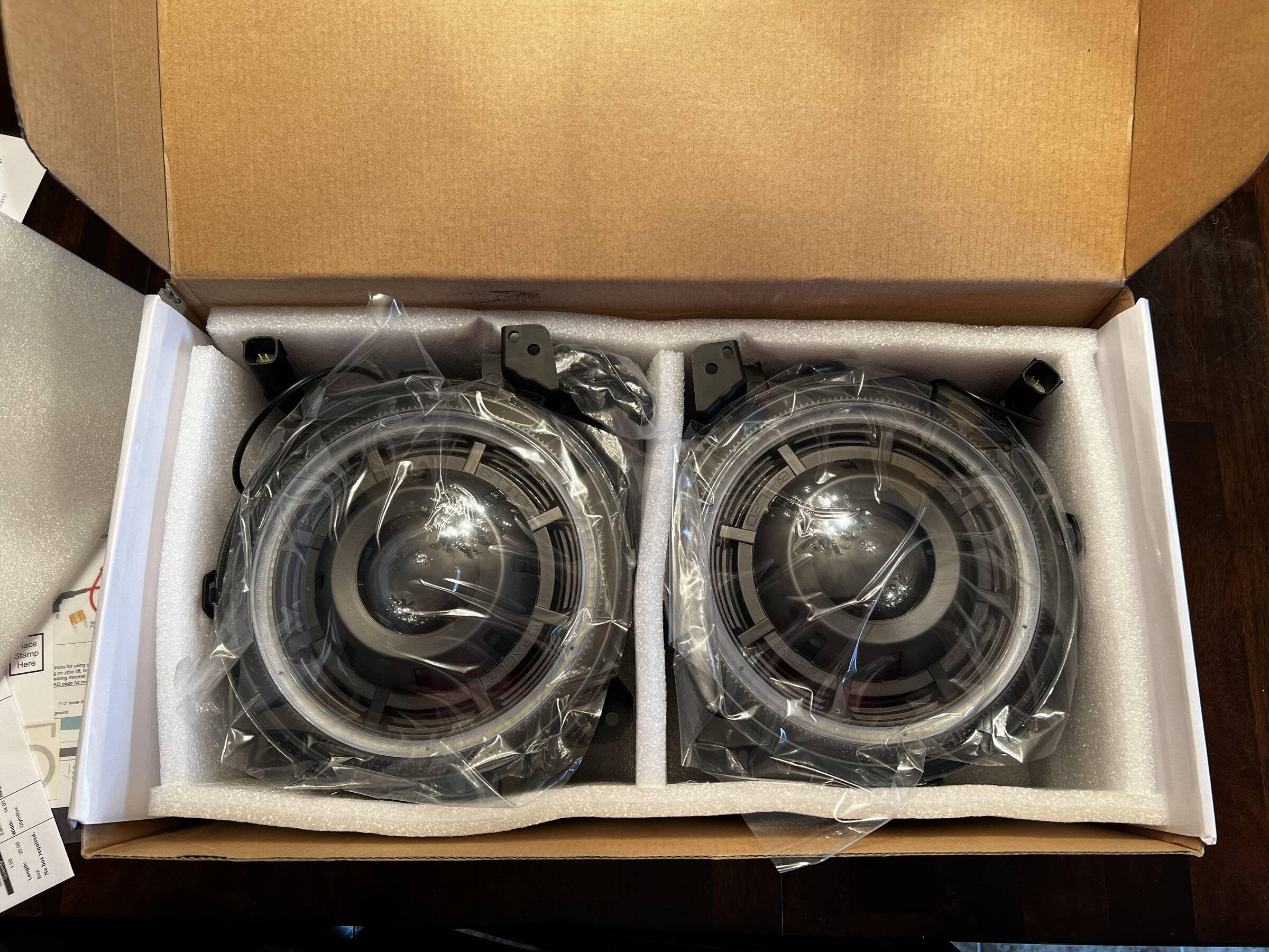 Jeep Wrangler JL DV8 Headlights jeep_box2