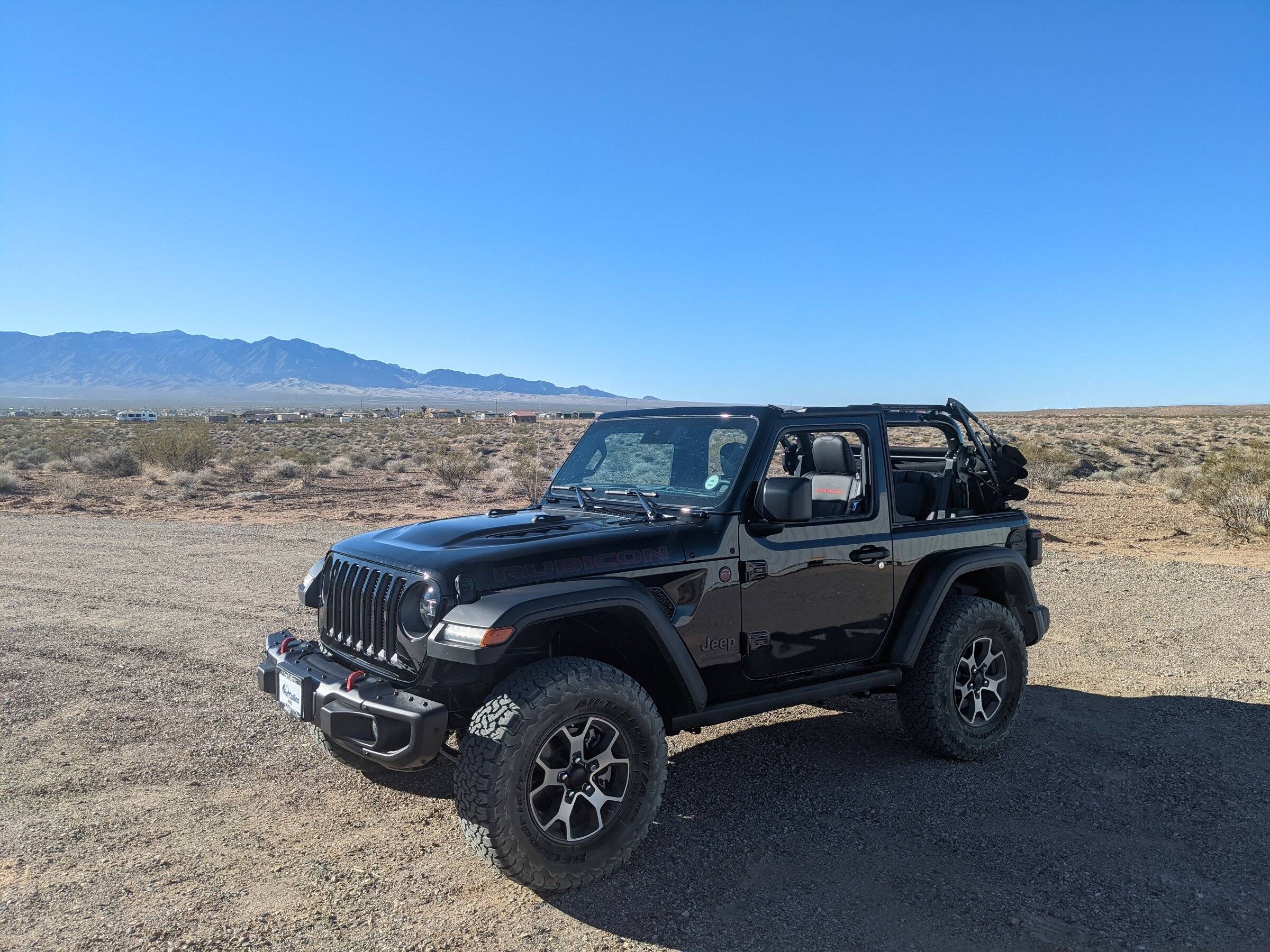 Jeep Wrangler JL Tops off 2 door pics! jee
