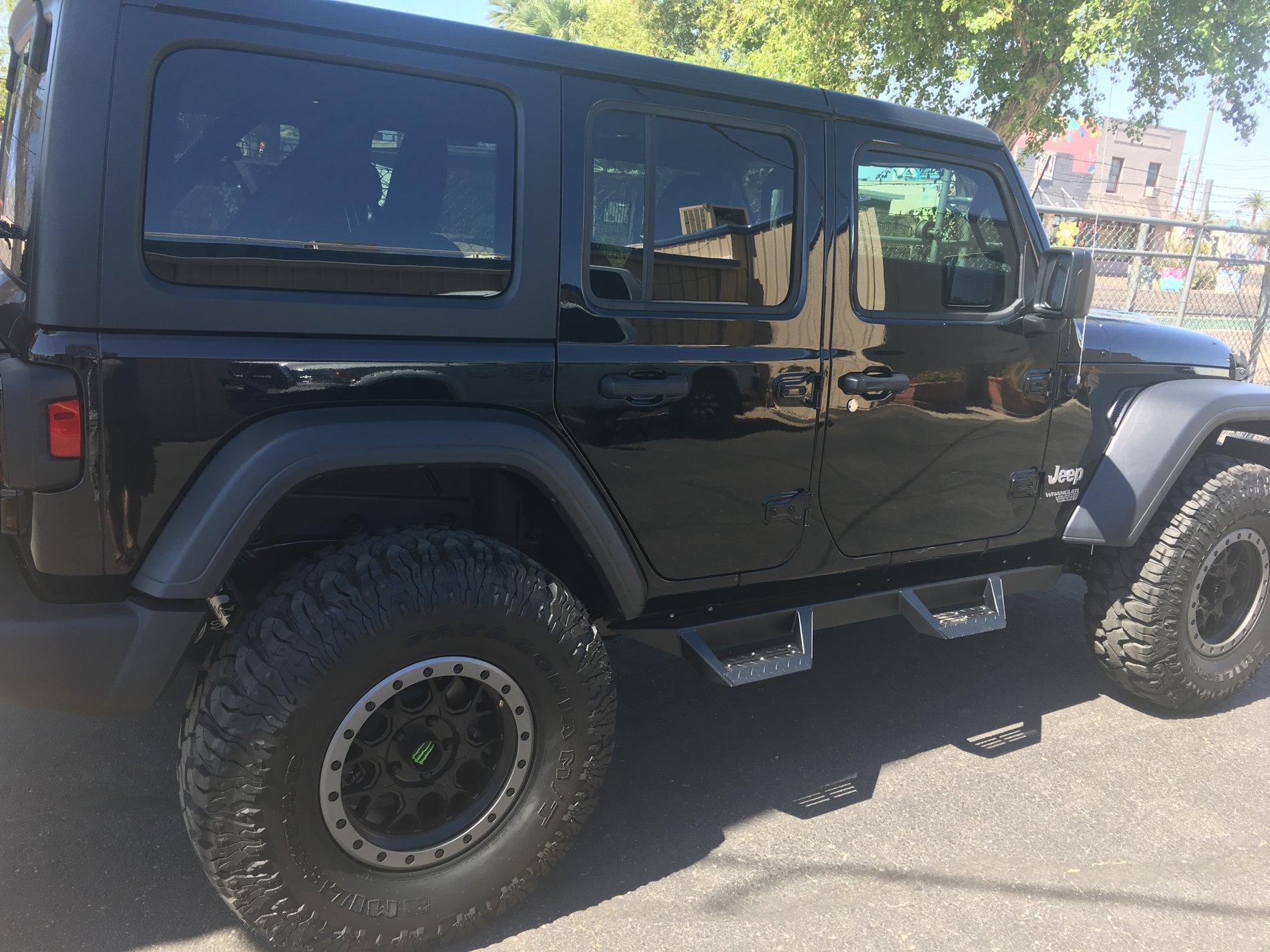 Jeep Wrangler JL Sport S or Rubicon? 14F584ED-2DE9-4EF4-8AEB-0076653A360B