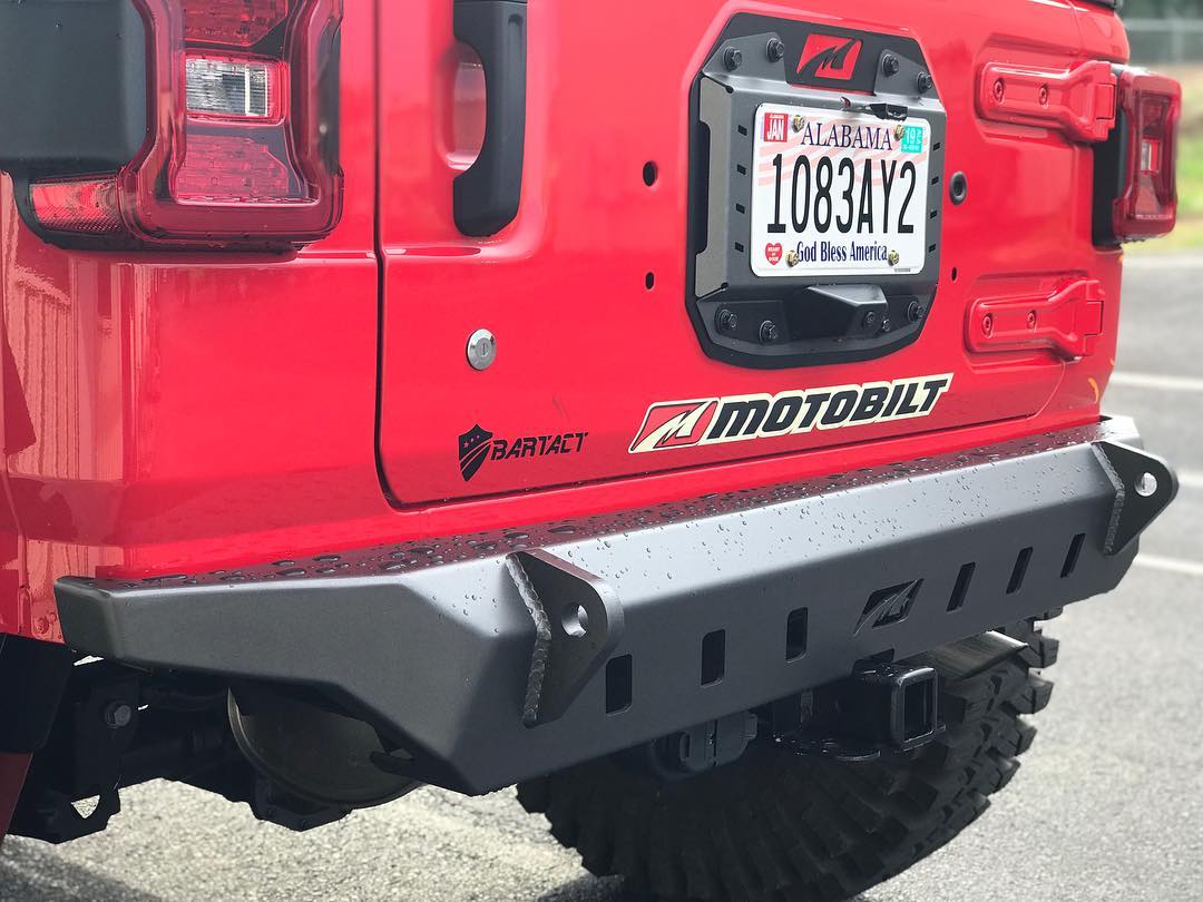 Jeep Wrangler JL JLUR without the spare? motobilt