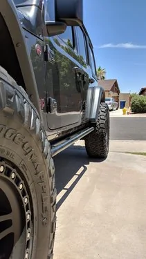 Jeep Wrangler JL Rubicon, Rock Rails + side steps? 54585-46894bf6bff88e98ca6cd1ac6a992d51