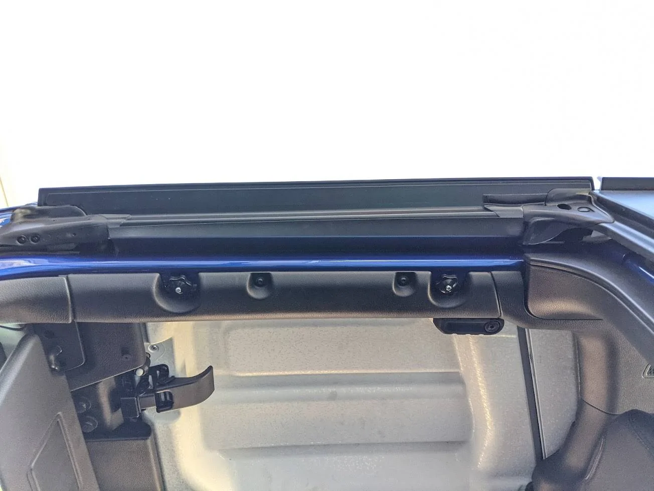 Jeep Wrangler JL Anyone fold down their windshield? PXL_20201128_183556419
